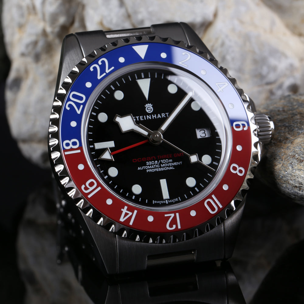 Ocean 3 GMT Blue Red ceramic